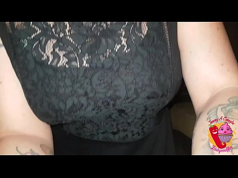 ❤️ Lutakas õepoeg annab talle blowjobi ja hispaania keelt ❌ Anaal video at us ☑
